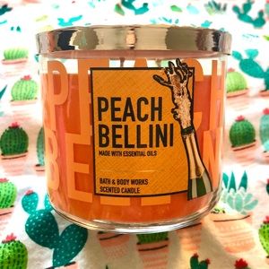 Bath and Body Works Candle Peach Bellini